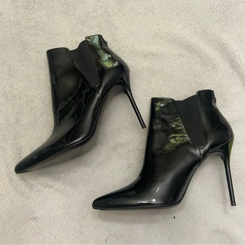 Stuart Weitzman stuart weitzman